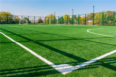 人造草坪足球场